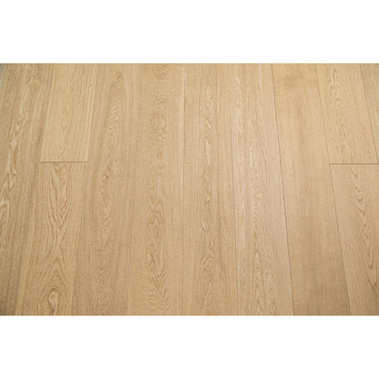 Vandyck Lusso 218 wire-brushed dark walnut European oak engineered wood flooring planks.