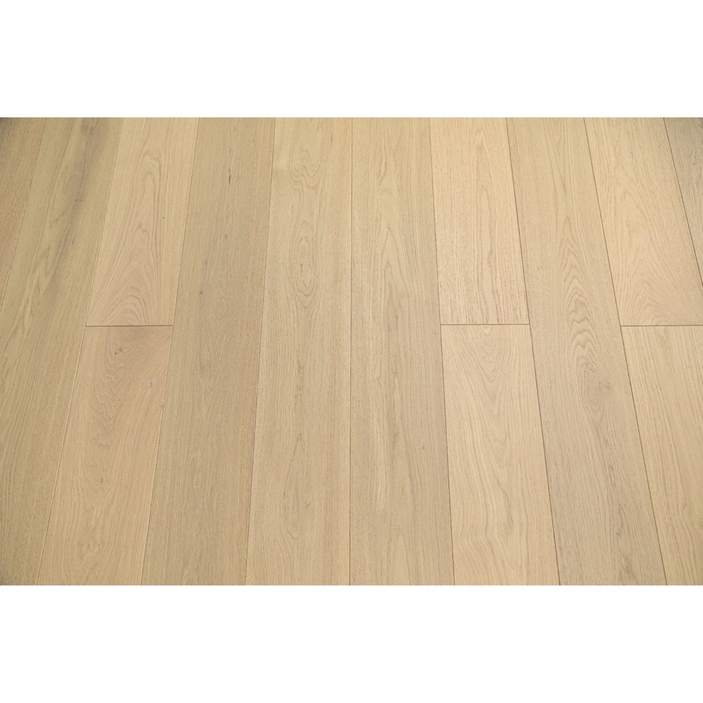 Vandyck Lusso 219 wire-brushed weathered oak European engineered wood flooring planks.