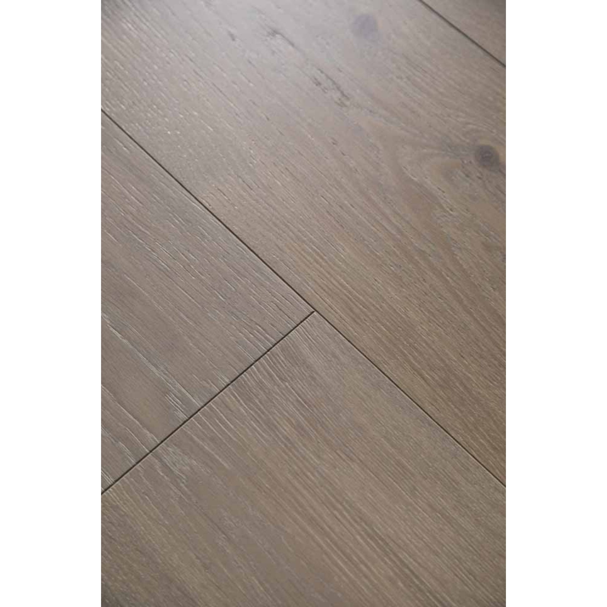 Close-up texture of brushed finish and natural knots on Vandyck Villa 307 golden oak plank.